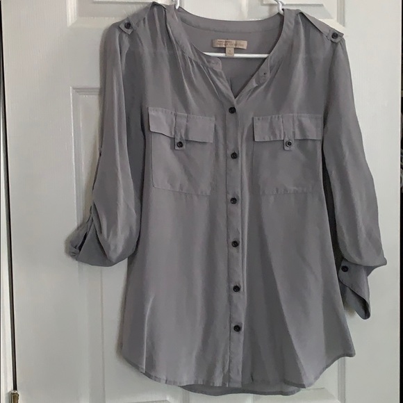 Banana Republic Tops - Banana Republic button down work shirt